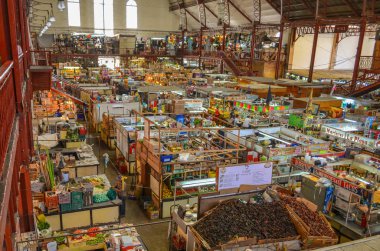 Guanajuato, Meksika - 06 Haziran 2013: Halk pazarına Guanajuato şehir Meksika, bölgesel malzemeler.