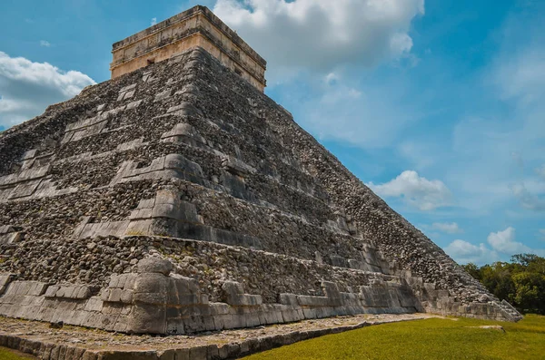 Marea Fotografie Piramidei Din Chichen Itza Civilizația Mayașă Unul Dintre — Fotografie, imagine de stoc