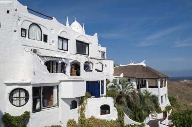 Punta Ballena, Punta del Este Uruguay, Casapueblo deniz görünümü. Bir otel ve bir sanat Galerisi bu nerede ünlü sanatçı ve ünlü Carlos Paez Vilaro çalışmak için kullanın