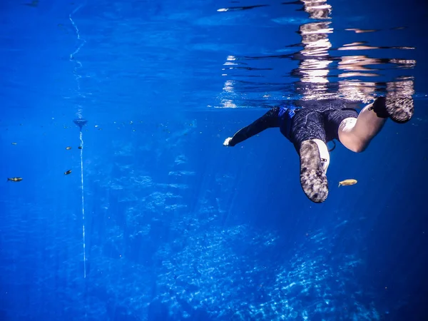 Practicing Diving Snorkeling Mysterious Lagoon Beautiful Lagoon Transparent Turquoise Blue — Stock Photo, Image