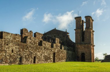 Unesco sitesi - Guaranis bir Cizvit misyon parçası: kilise, kalıntıları, Sao Miguel das Missoe, Rio Grande Sul, Brezilya.