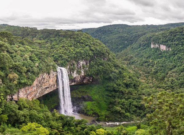 Beautiful view of Caracol Waterfall (Snail Waterfall) - Canela- — Stock Photo, Image