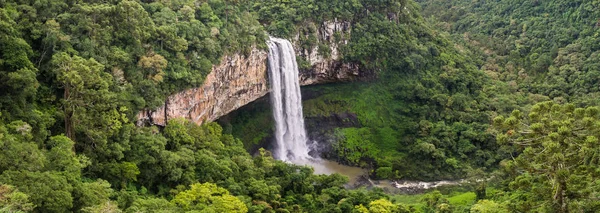 Beautiful view of Caracol Waterfall (Snail Waterfall) - Canela- — Stock Photo, Image