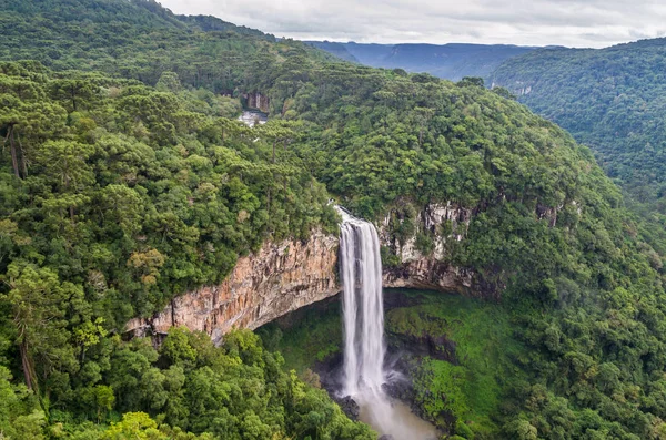 Beautiful view of Caracol Waterfall (Snail Waterfall) - Canela- — Stock Photo, Image