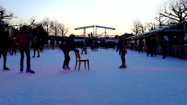 Patinação Gelo Pista Patinação Rijksmuseum Amsterdã Holanda — Vídeo de Stock