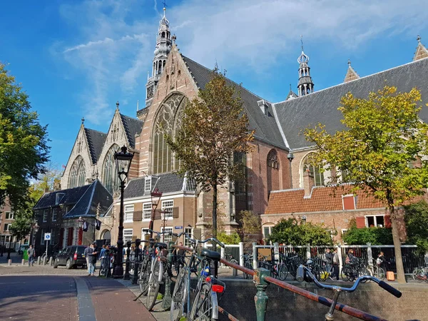 Den Gamla Kyrkan Amsterdam Nederländerna — Stockfoto