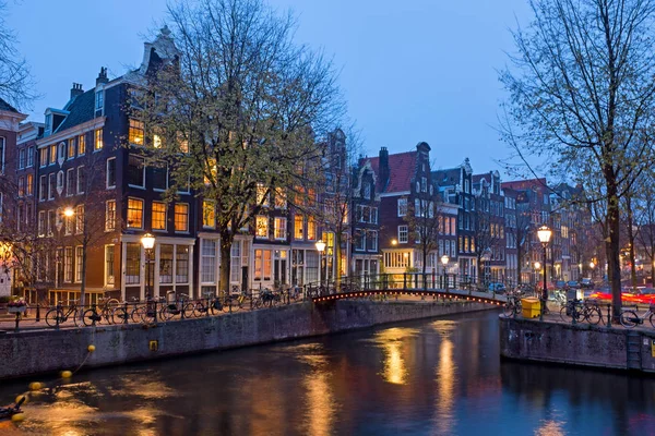 Πόλη Γραφικό Από Άμστερνταμ Στην Ολλανδία Κατά Ηλιοβασίλεμα — Φωτογραφία Αρχείου