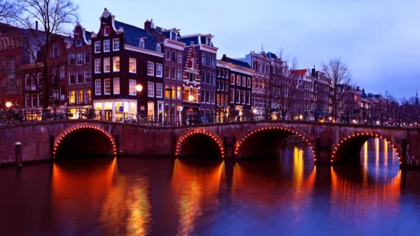 Πόλη Γραφικό Από Άμστερνταμ Στην Ολλανδία Κατά Ηλιοβασίλεμα — Αρχείο Βίντεο