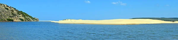 Мбаппе с пляжа Каррапата на побережье Португалии — стоковое фото