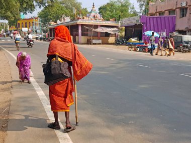 Tiruvanamalai, Hindistan - 19 Aralık 2019: Tiruvan'da Sokak Sahnesi