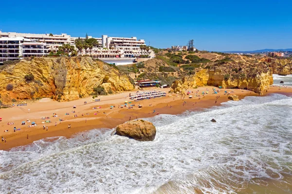 Vista aérea na Praia D 'Ana perto de Lagos em Portugal — Fotografia de Stock