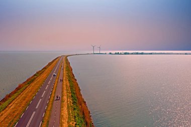 Dyke'dan Hollanda'daki Marken'e havadan