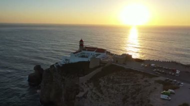 Sagres Portekiz 'deki Cabo Vicente deniz fenerinden gelen hava durumu.