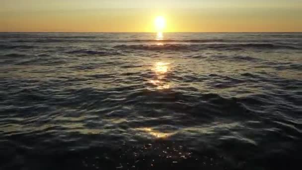 Aerial Das Ondas Oceano Portugal Pôr Sol — Vídeo de Stock