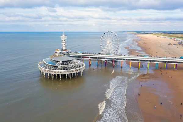 Aerial from the 'Pier van Scheveningen' in the Netherlands — Stock Photo, Image