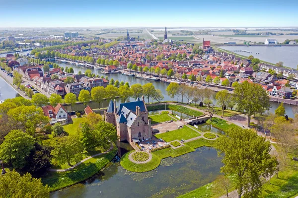 Hollanda Daki Radboud Şatosuyla Medemblik Kasabasından Gelen Hava Aracı — Stok fotoğraf