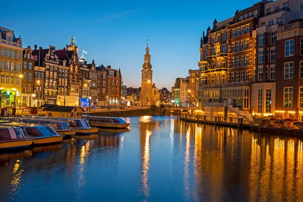 Cityscenic Amsterdamu Holandsku Munt Tower Při Západu Slunce — Stock fotografie