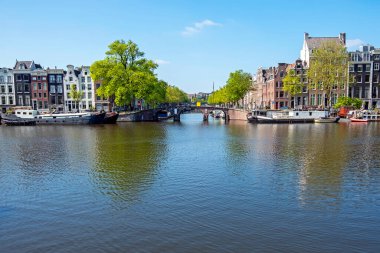 Hollanda, Amsterdam 'dan Amstel' e şehir manzarası