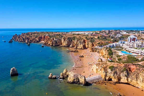 Vzduch Praia Camillo Skalnatém Jižním Pobřeží Poblíž Lagosu Portugalsku — Stock fotografie