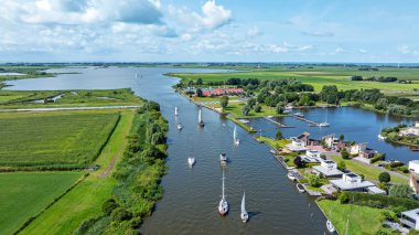 Hollanda, Friesland 'daki Galamadammen' deki su sporlarından.