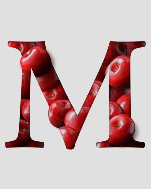 Taze kırmızı kirazlardan yaratılmış 3 boyutlu alfabe harfi. Açık gri arkaplandan kesilmiş. 3B metin için yiyecek tipi