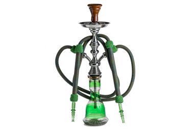 İzole edilmiş el yapımı nargile ya da temiz beyaz arka planda su borusu. Geleneksel shisha 'nın farklı parçaları.