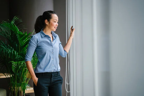 Portrait Young Confident Asian Businesswoman Wearing Blue Shirt Smiling Standing — Stock Photo, Image