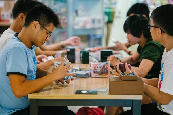Singapore August 2018 Asiatiske Studerende Folkebiblioteket Uddannelseskoncept - Stock-foto