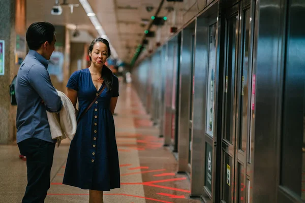 Porträt Eines Asiatisch Chinesischen Paares Bei Einem Date Wochenende Der — Stockfoto