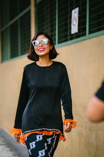 Portrait Young Attractive Photogenic Singaporean Malay Woman Posing Outdoors — Stock Photo, Image