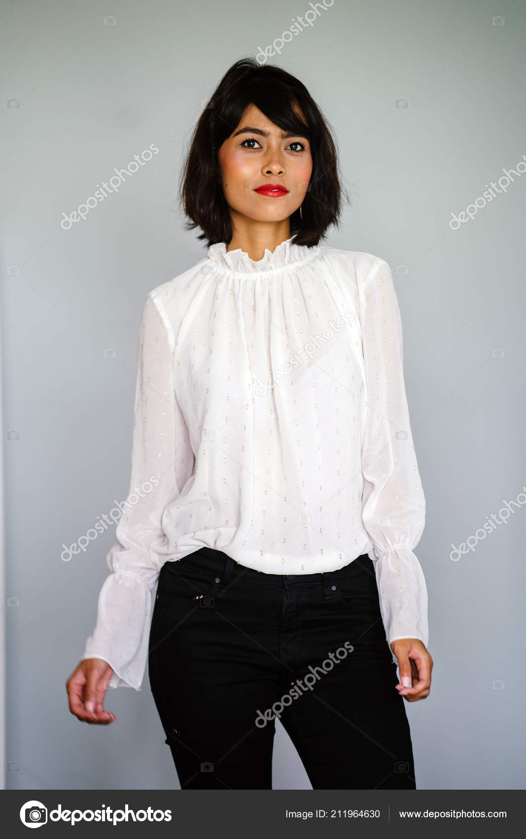 formal white shirt and black pant for girl