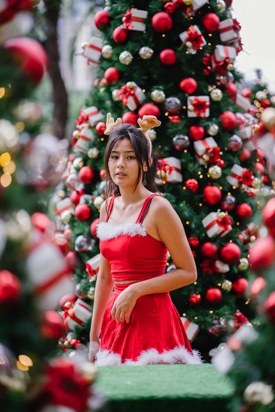 Portrait Young Asian Chinese Girl Red Santarina Costume Dress She — Stock Photo, Image