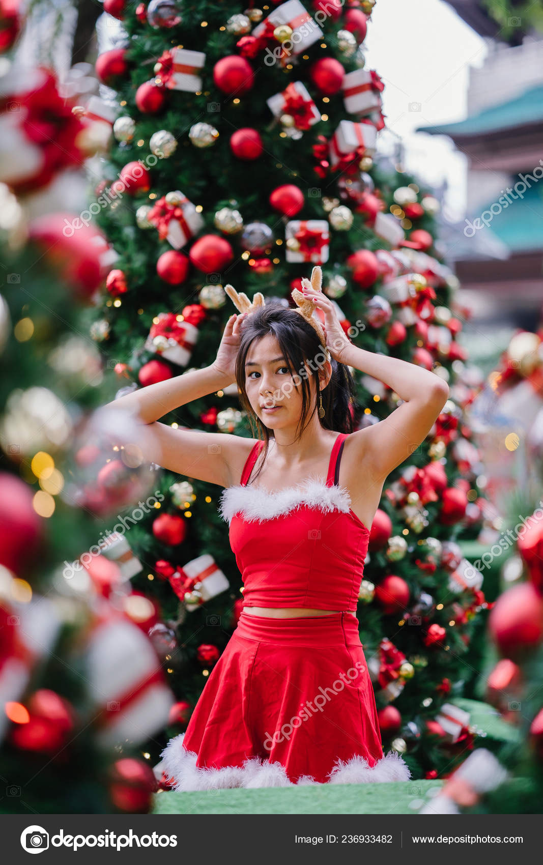 santarina costume