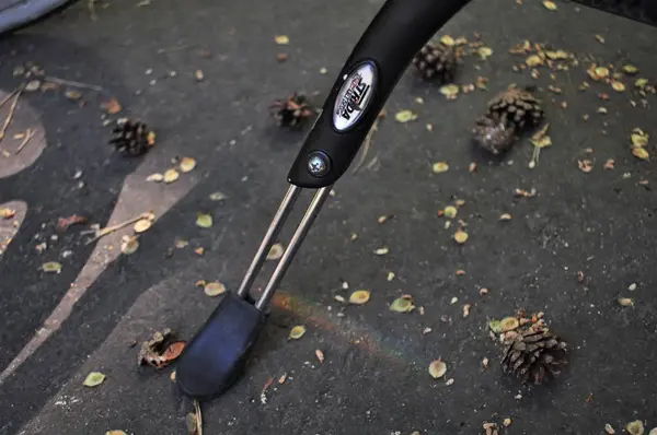 Strida katlanır bisiklet adım.