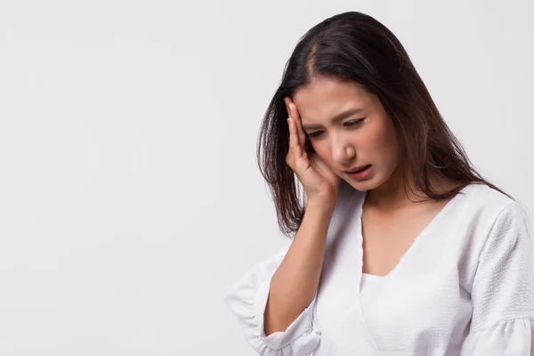Menekankan Wanita Dengan Sakit Kepala Vertigo Pusing Migrain Mabuk — Stok Foto