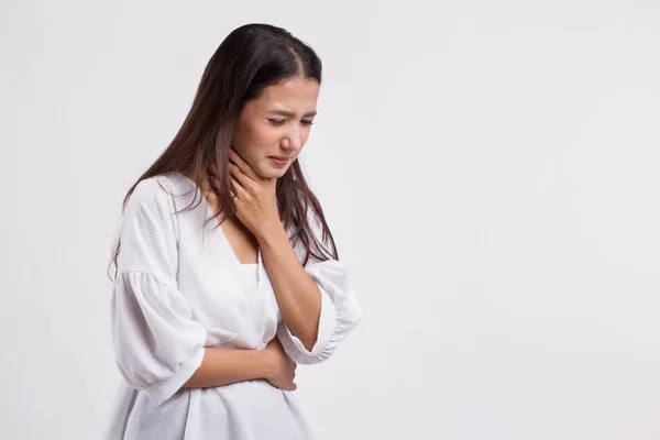 Sjuka Asiatisk Kvinna Med Halsont Förkylning Influensa — Stockfoto