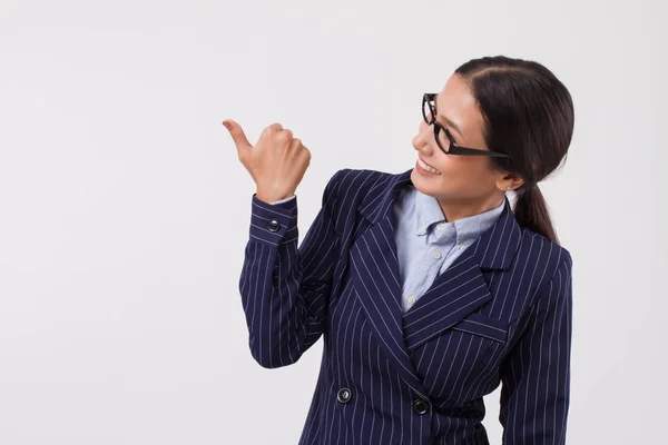 Aziatische Business Woman Pointing Duim Omhoog — Stockfoto