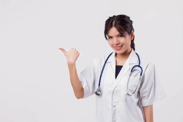 Woman Doctor Pointing Thumb Gesture Asian Female Health Care Worker — Stock Photo, Image