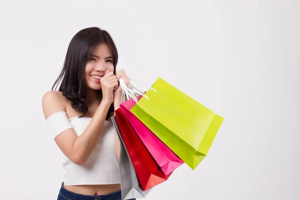 Gelukkig Lachend Meisje Winkelen Opgewonden Vrouw Met Boodschappentas Geïsoleerd Lachende — Stockfoto