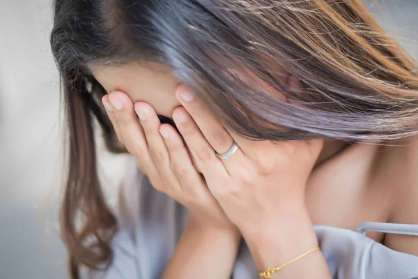 Crying Girl Doing Face Palm Unhappy Sad Woman Crying Portrait — Stock Photo, Image