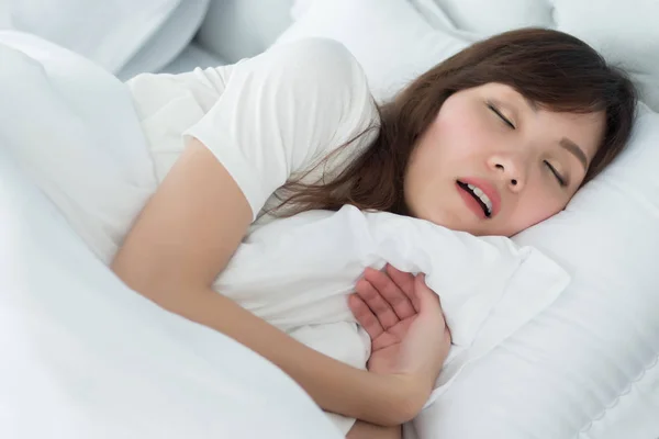 Tired Exhausted Stressed Woman Snoring Portrait Stressful Exhausted Woman Snoring — Stock Photo, Image