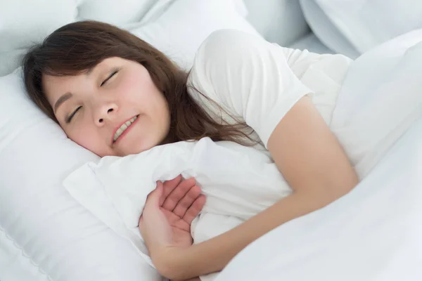 Benadrukt Dat Vrouw Met Het Slijpen Van Tanden Bruxisme Symptomen — Stockfoto