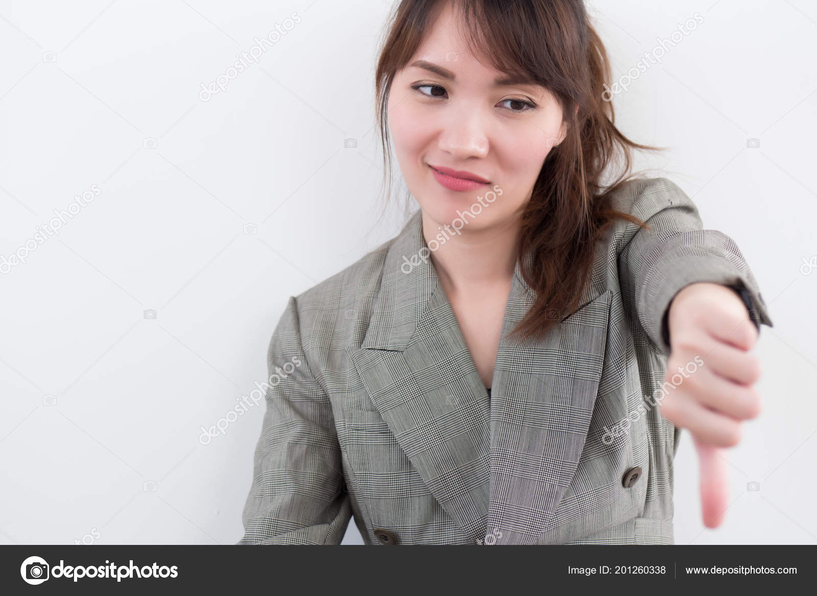 asian model thumb Mascarilla facial de