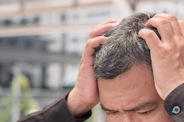 Alter Asiatischer Älterer Mann Kopf Mit Grauen Haaren Kopfporträt Unglücklicher — Stockfoto