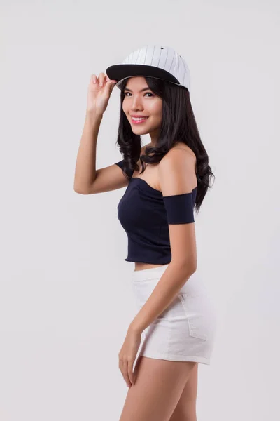 Cute Happy Smiling Woman Wearing Cap Portrait Positive Optimistic Urban — Stock Photo, Image