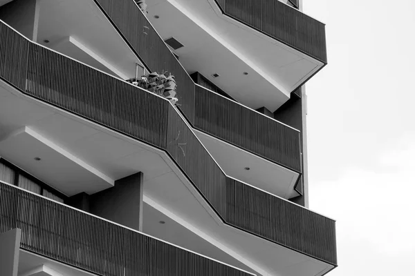 Abstracte Achtergrond Het Platform Lijnen Detail Van Moderne Architectuur — Stockfoto