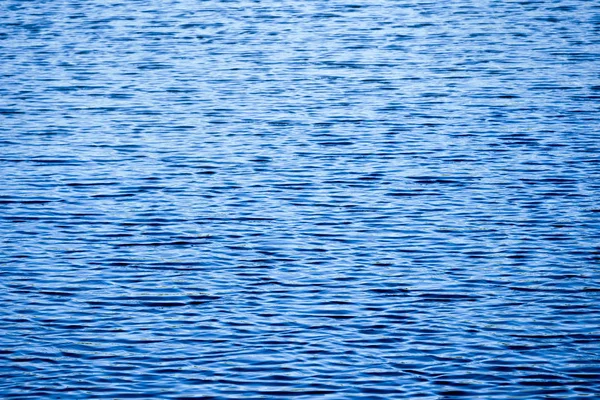 Koyu mavi şelale dalga su arka plan doku soyut