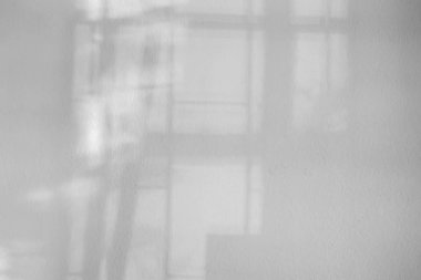 Blackboard doku beyaz soyut pencere gölge, bakış açısı ile boş duvar