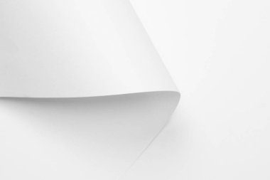 Tasarım için bükülmüş beyaz kağıt levhalar arka plan doku