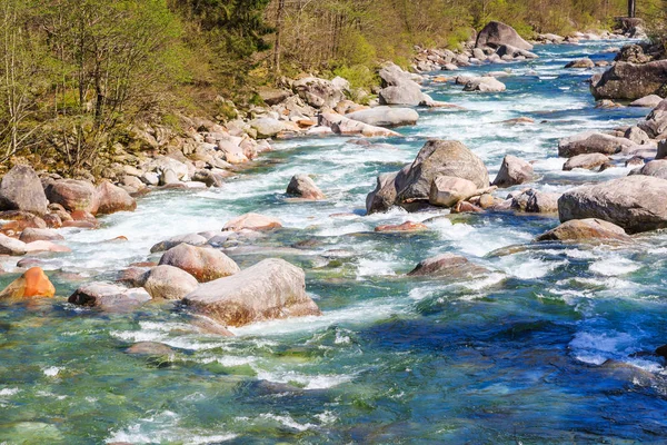 Clear Turquoist Water Stream Rocks Verzasca River Valle Verzasca Ticino — Stock Photo, Image